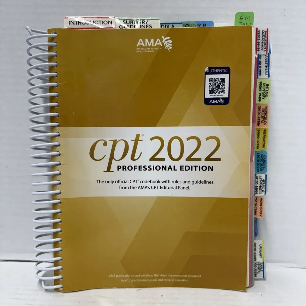 CPT Professional 2022 by American Medical Association (2021, Spiral)
